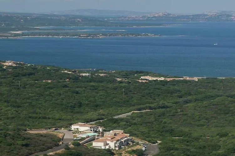 بيت للعطل Elegant Apartment Near The Beach Of Baja Sardinia أرتْساكينا