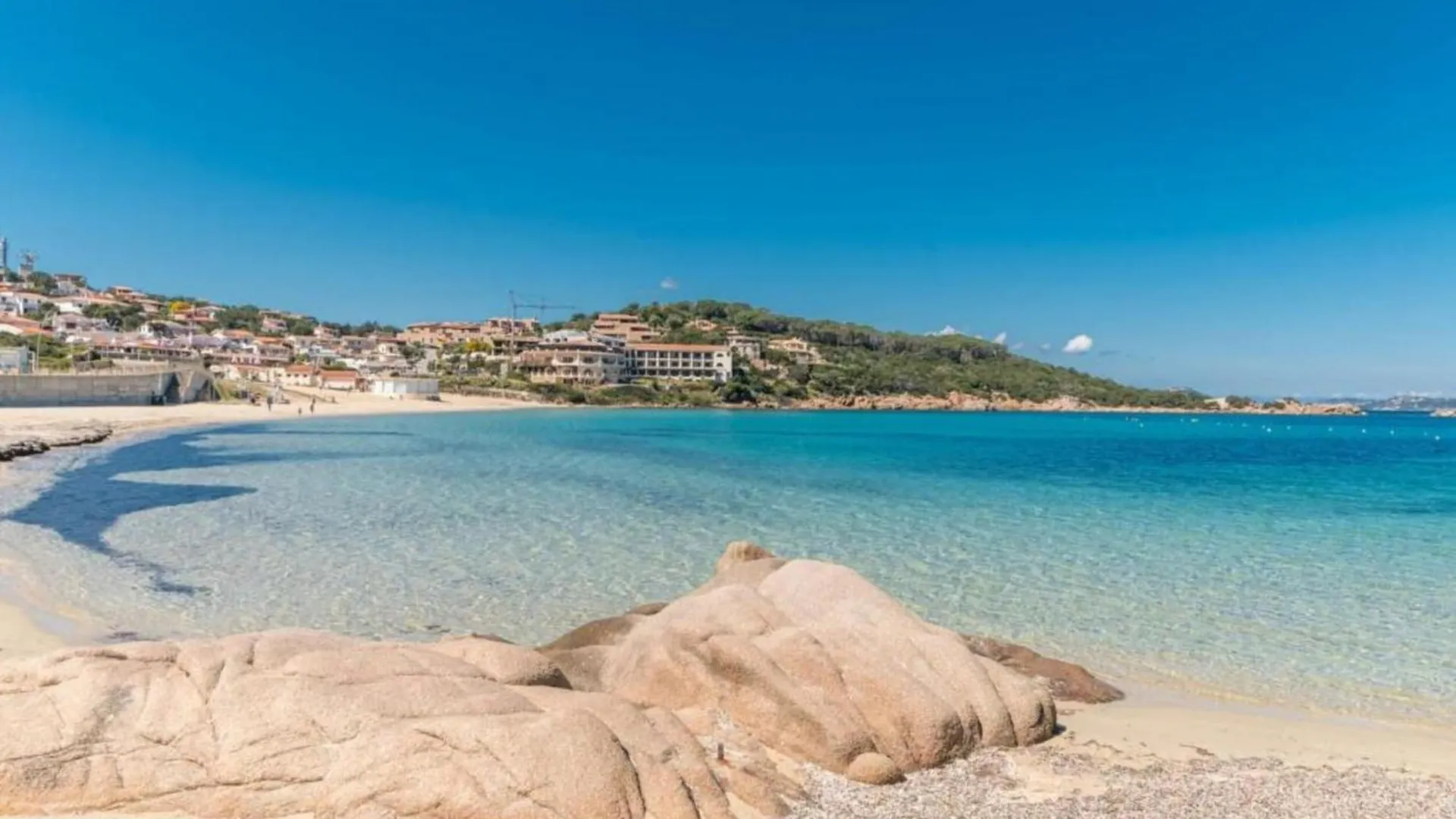 Elegant Apartment Near The Beach Of Baja Sardinia أرتْساكينا إيطاليا