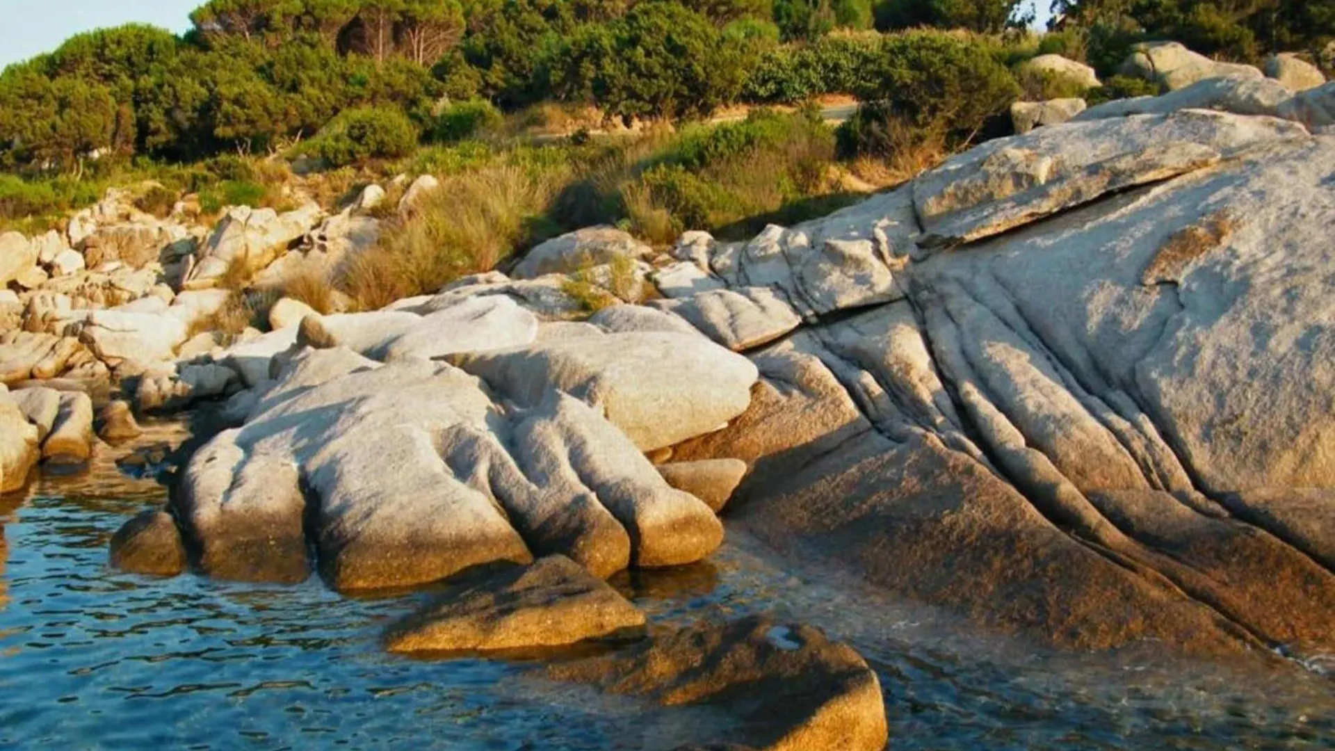 Elegant Apartment Near The Beach Of Baja Sardinia أرتْساكينا 0*,  إيطاليا